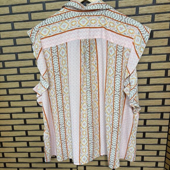 Karl Lagerfeld Pink Pearl Button Front‎ Cap Sleeve Plus Size Blouse - Picture 2 of 9